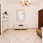 Machiavelli-villetta Con Giardino - Baiaverde-lido Apartment