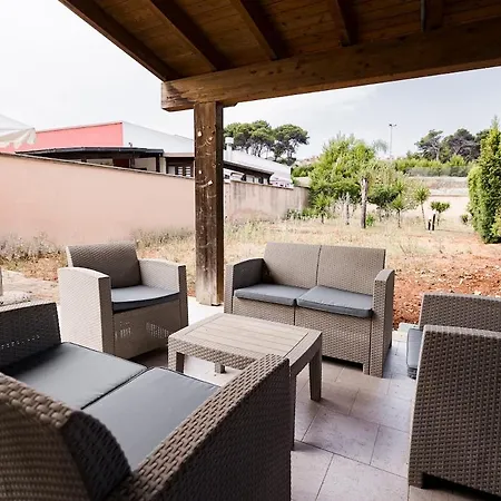 Apartamento Machiavelli-villetta Con Giardino - Baiaverde-lido