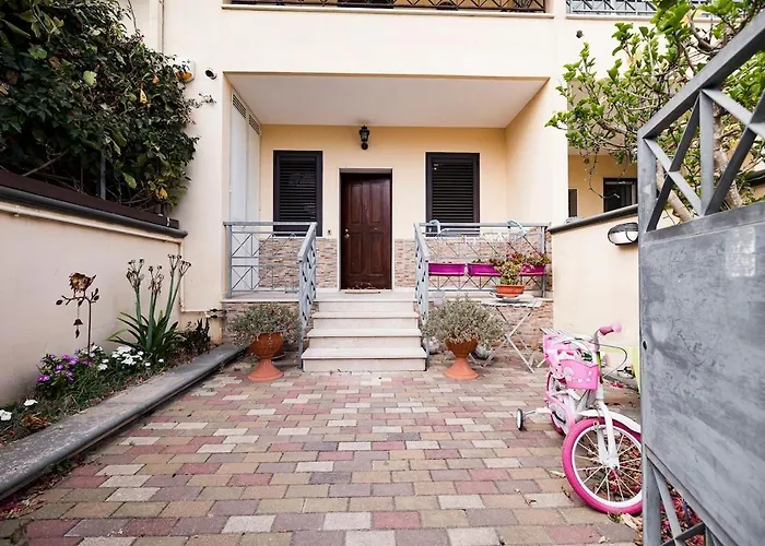 Machiavelli-villetta Con Giardino - Baiaverde-lido *